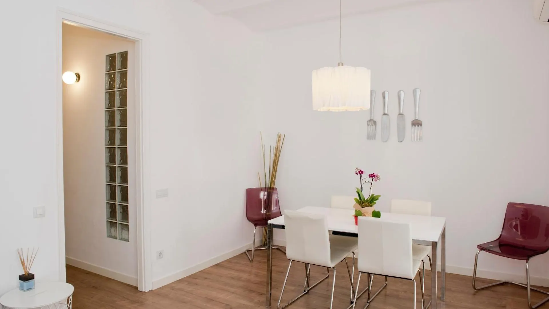 Apartamento Gaudi-Sant Pau Barcellona 0*,