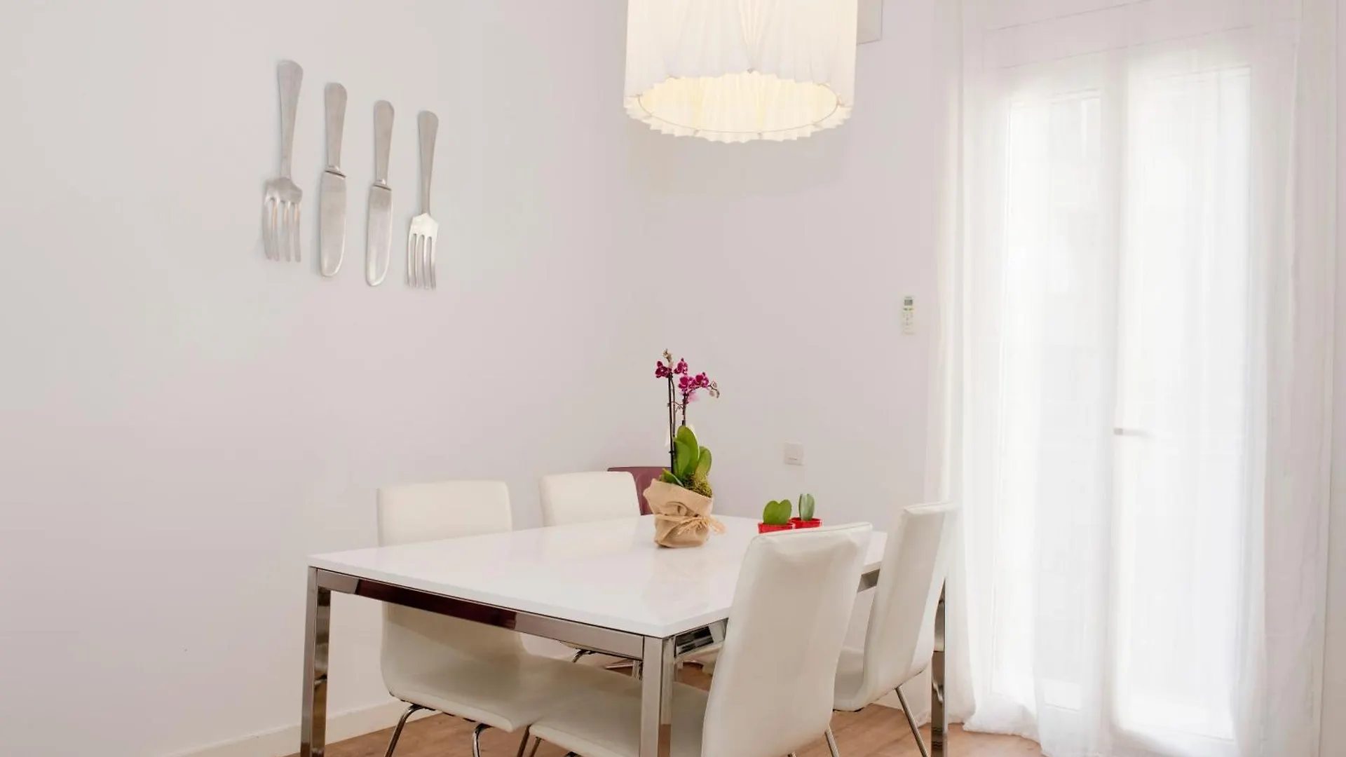 Apartamento Gaudi-Sant Pau Barcellona 0*,