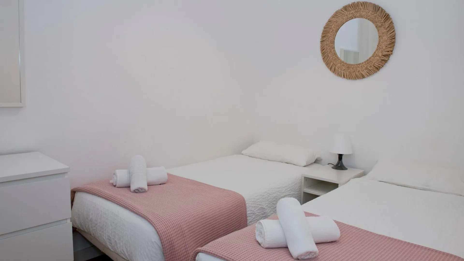 Apartamento Gaudi-Sant Pau Barcelona Spain
